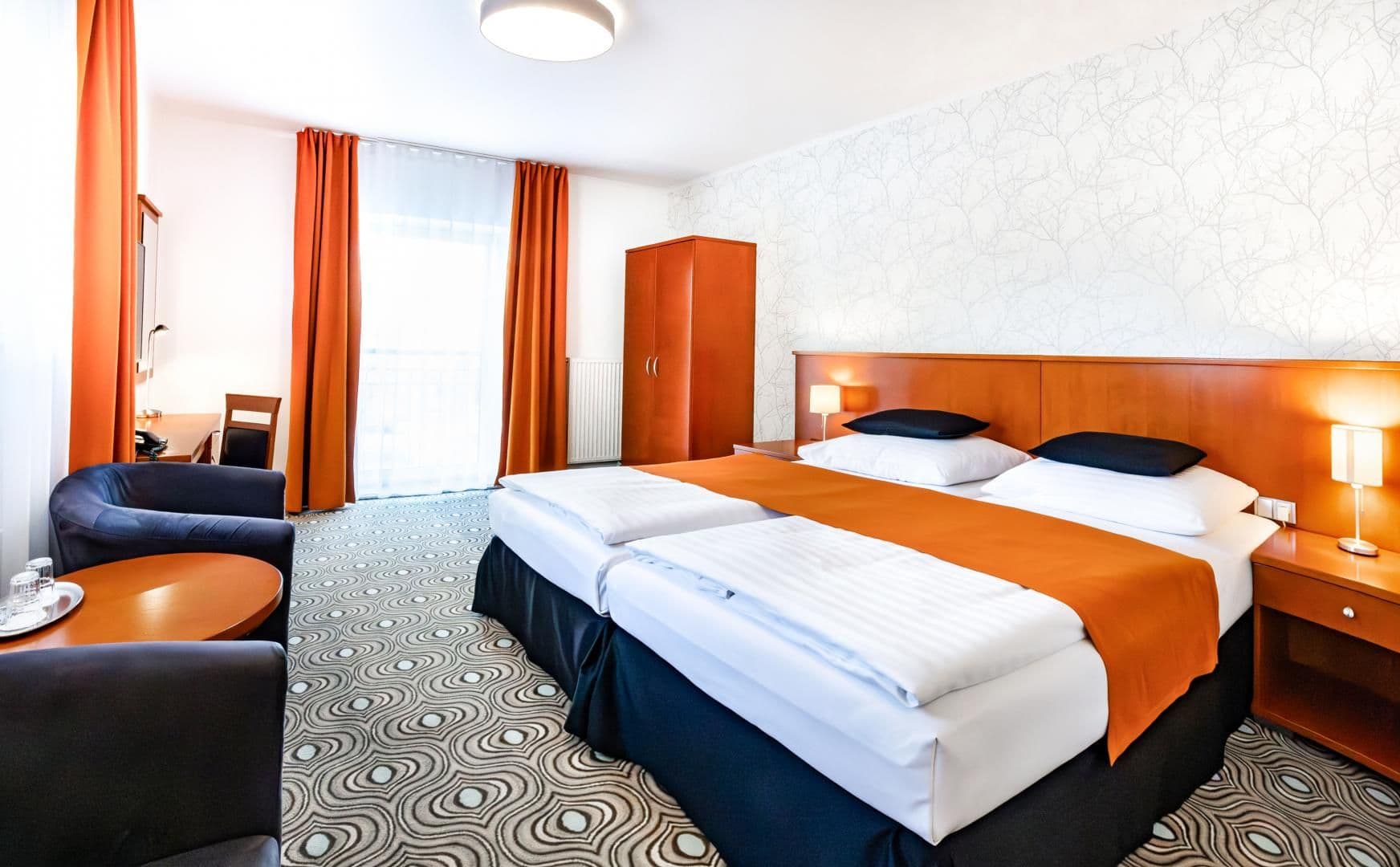 Handicap room